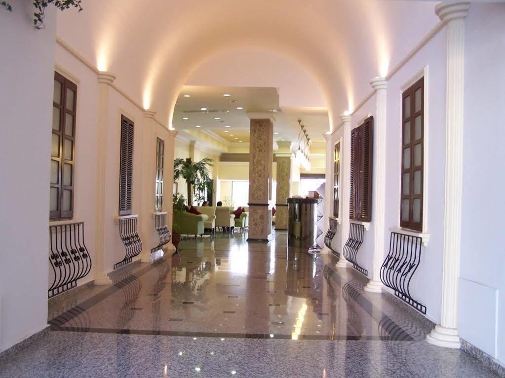 City Royal Hotel And Casino Nicósia Exterior foto